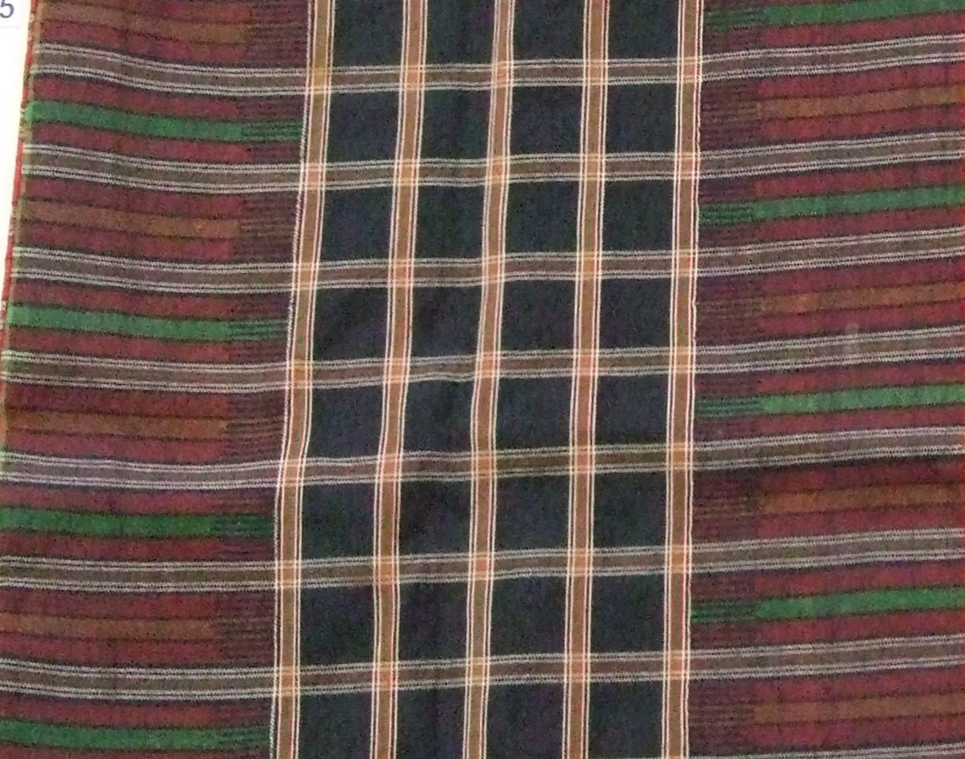 761330